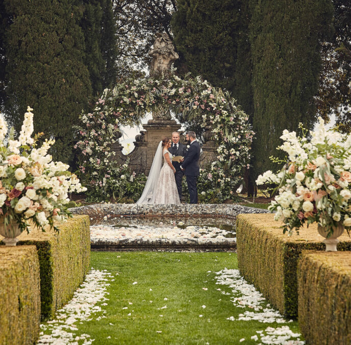 best wedding planner in tuscany