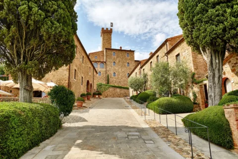 the extraordinaire castello di banfi street view