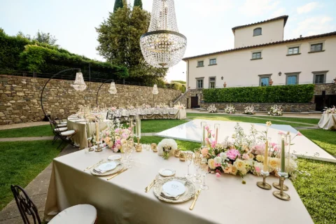 the extraordinaire florence dimora ghirlandaio al fresco romance