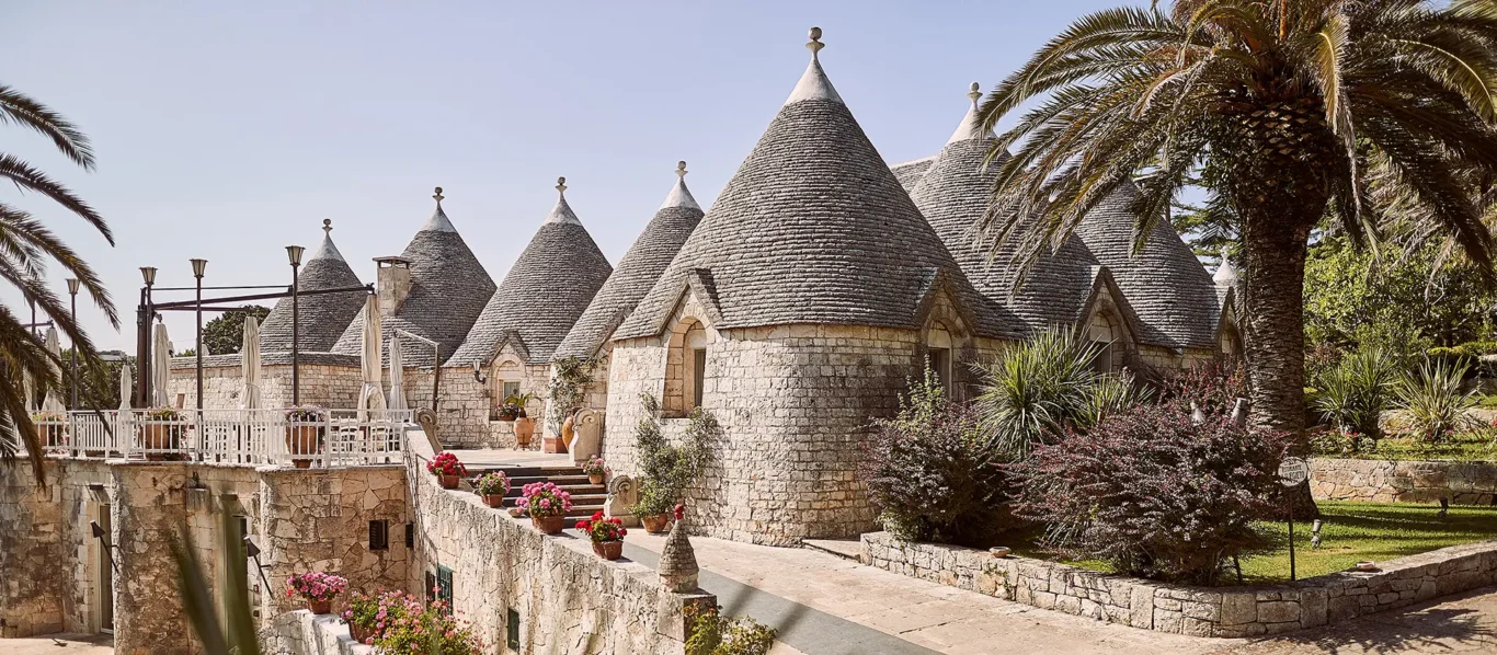the extraordinaire puglia panorama trulli village