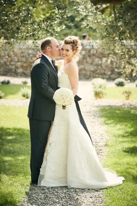 the extraordinaire tuscany castello di banfi brunello vineyard wedding