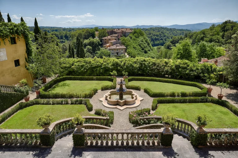 the extraordinaire tuscany il borro italian garden