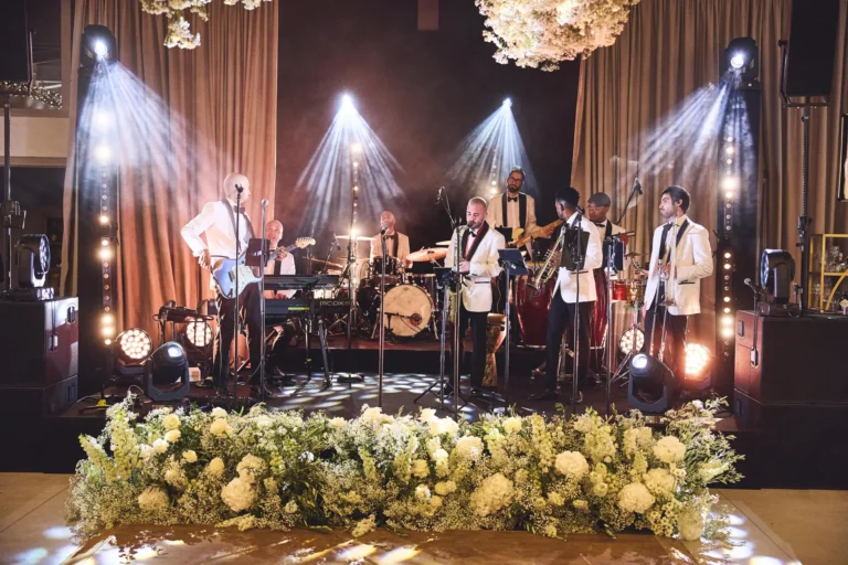 the extraordinaire wedding band music lights