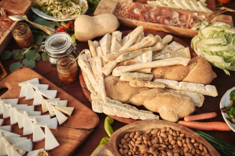 the extraordinaire borgo stomennano autumn dinner under the stars