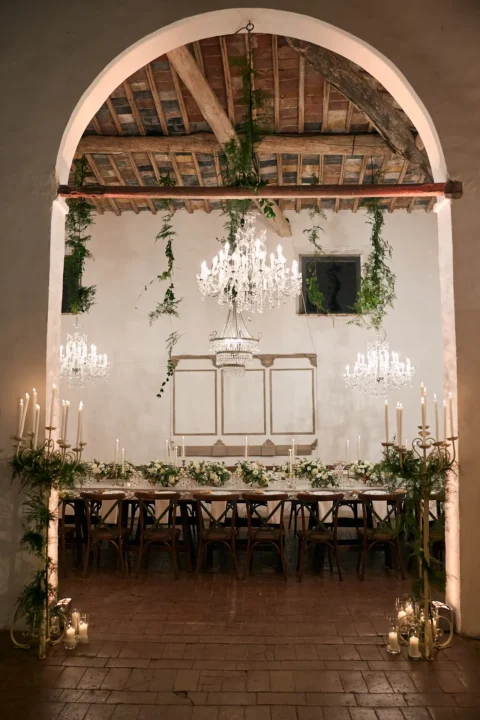 the extraordinaire borgo stomennano golden hour chuppah ceremony