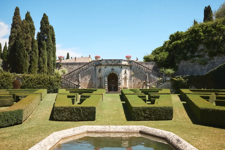the extraordinaire la foce pienza cathedral wedding