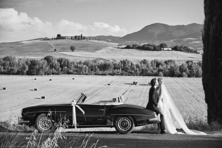 the extraordinaire la foce pienza cathedral wedding