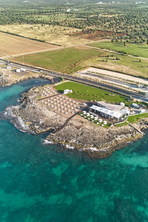 the extraordinaire puglia pettolecchia il lido chic seaside celebration