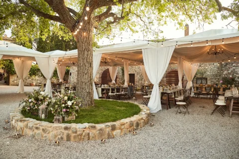 the extraordinaire tuscany borgo di castelvecchio family style welcome dinner