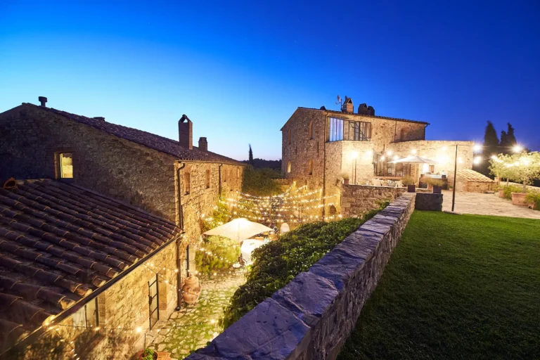 the extraordinaire tuscany castello di vicarello elegant garden soiree