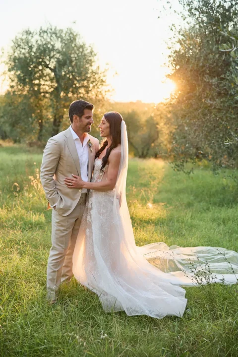 the extraordinaire tuscany villa catignano classic italian wedding