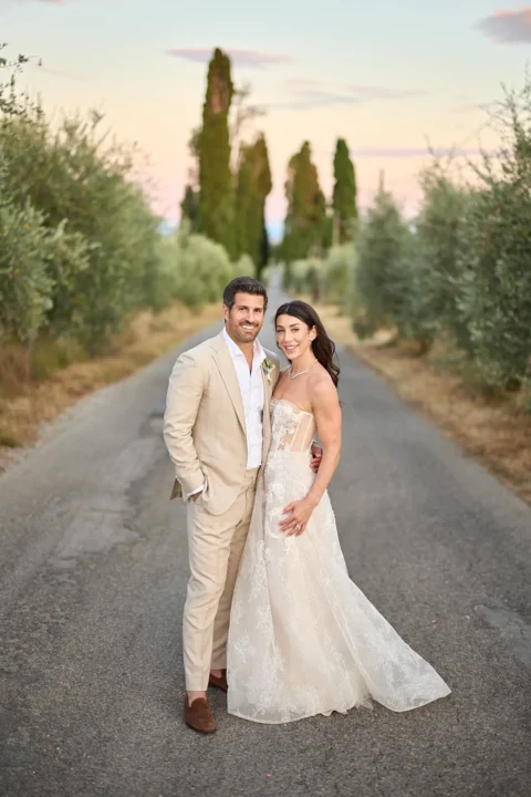 the extraordinaire tuscany villa catignano classic italian wedding