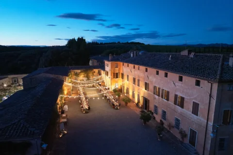 the extraordinaire tuscany villa catignano classic italian wedding