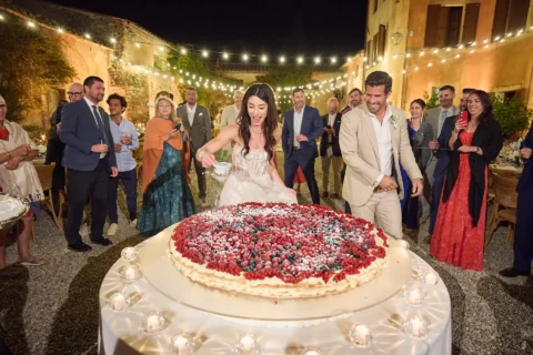 the extraordinaire tuscany villa catignano classic italian wedding