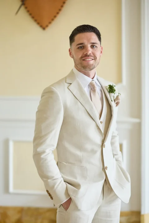 the extraordinaire tuscany villa di monaciano romantic vineyard celebration