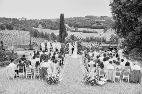 the extraordinaire tuscany villa di monaciano romantic vineyard celebration