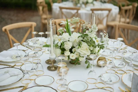 the extraordinaire tuscany villa di monaciano romantic vineyard celebration