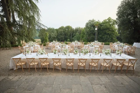 the extraordinaire tuscany villa di monaciano romantic vineyard celebration