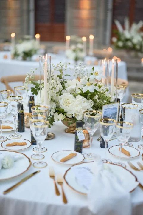 the extraordinaire tuscany villa di monaciano romantic vineyard celebration