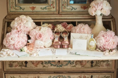 the extraordinaire tuscany villa la foce valdorcia estate wedding