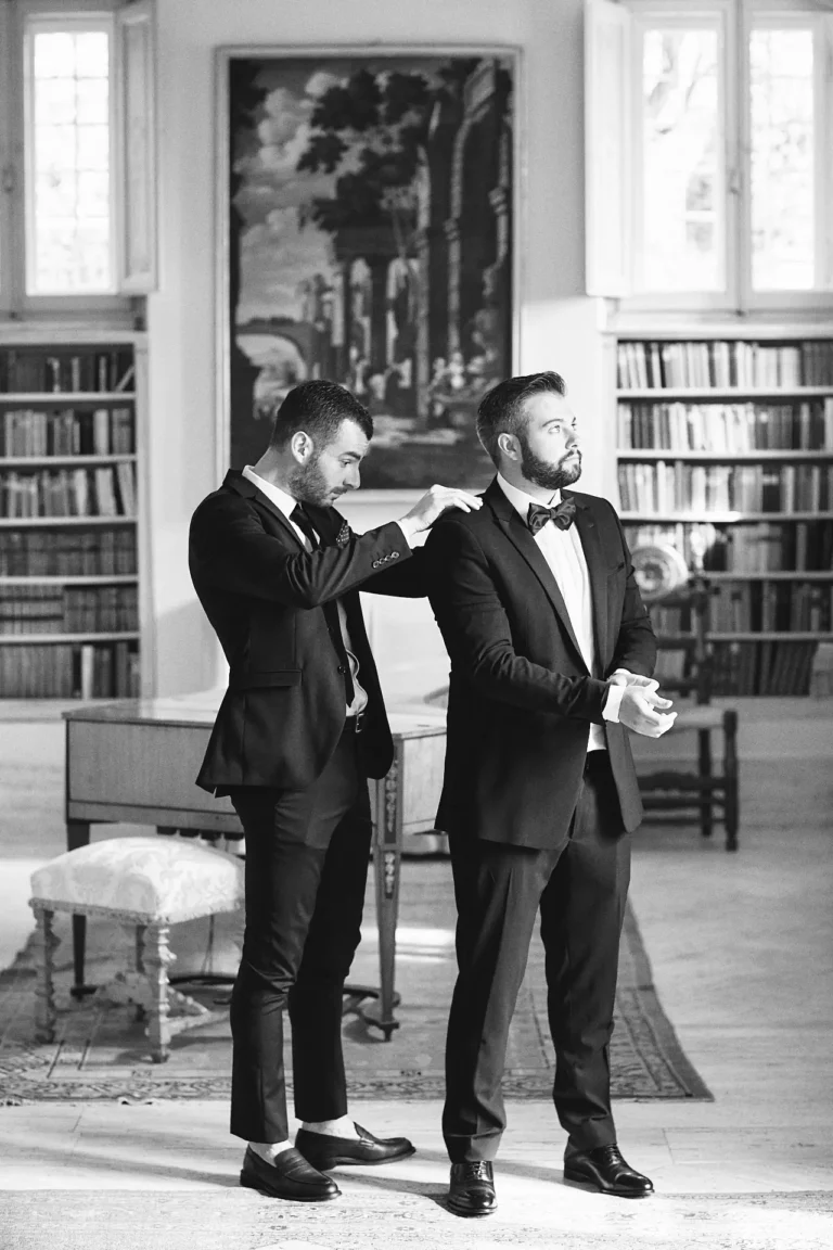 the extraordinaire tuscany villa la foce valdorcia estate wedding