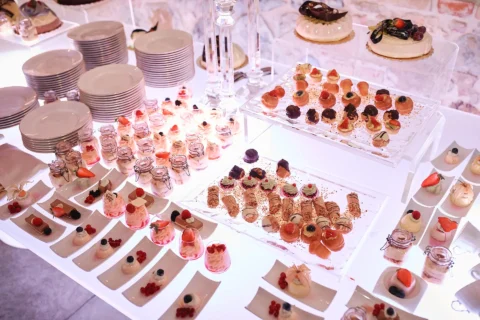 the extraordinaire tuscany villa la foce valdorcia estate wedding