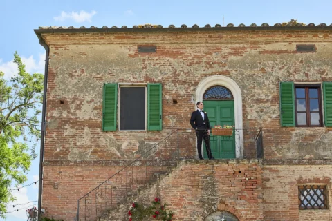 the extraordinaire umbria villa cozzano rustic chic celebration