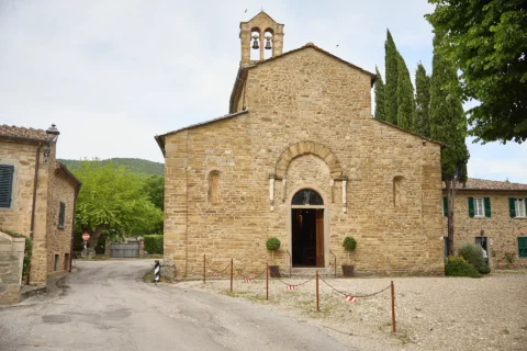 the extraordinaire umbria villa cozzano rustic chic celebration