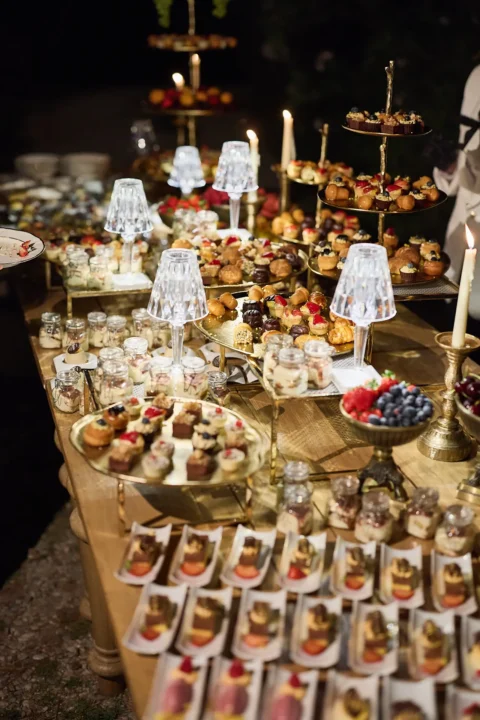 the extraordinaire umbria villa cozzano rustic chic celebration