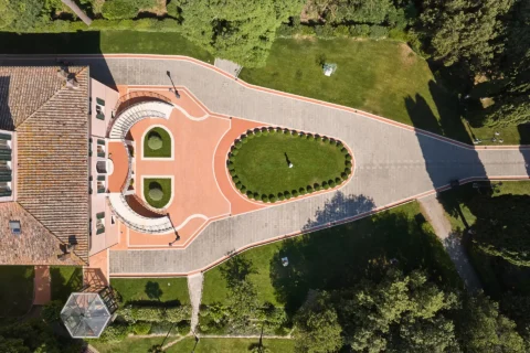 the extraordinaire umbria villa valentini bonaparte enchanting garden wedding