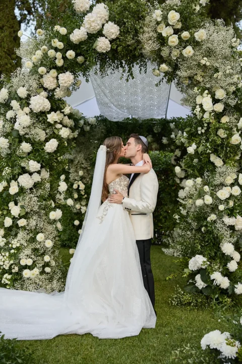 the extraordinaire umbria villa valentini bonaparte luxury private villa wedding