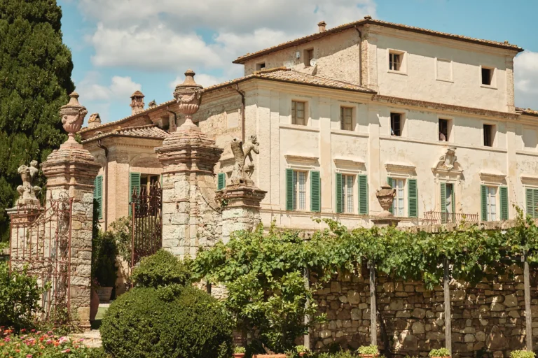 the extraordinaire villa catignano vivid designer celebration