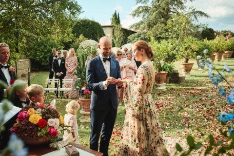 the extraordinaire villa catignano vivid designer celebration