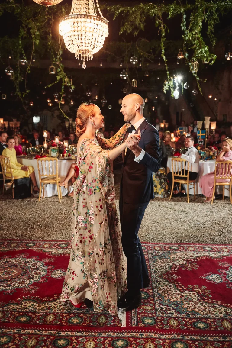 the extraordinaire villa catignano vivid designer celebration