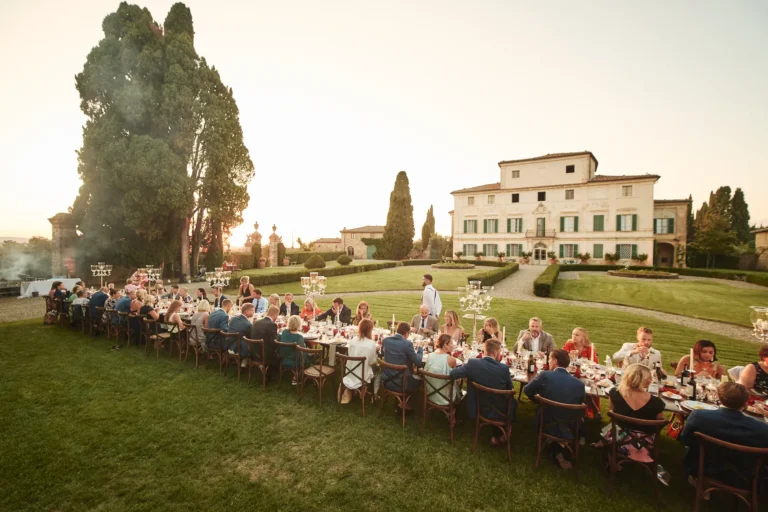 the extraordinaire villa di geggiano al fresco barbecue welcome