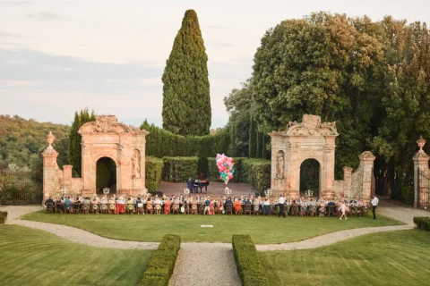 the extraordinaire villa di geggiano al fresco barbecue welcome