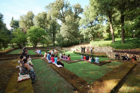 the extraordinaire villa di monaciano modern tuscan romance