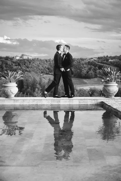 the extraordinaire villa di monaciano modern tuscan romance